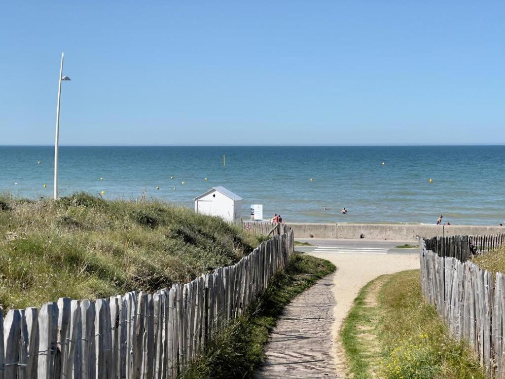 "Magnifique 2 Pieces " 150M Plages Et 500M Centre De Cabourg Exterior photo